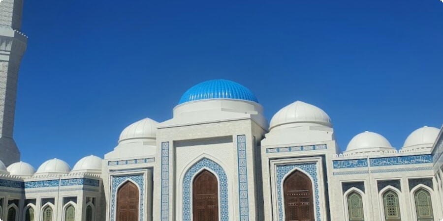 Un aperçu de la tradition : dévoiler la beauté d'Astana Bas Meşıtı